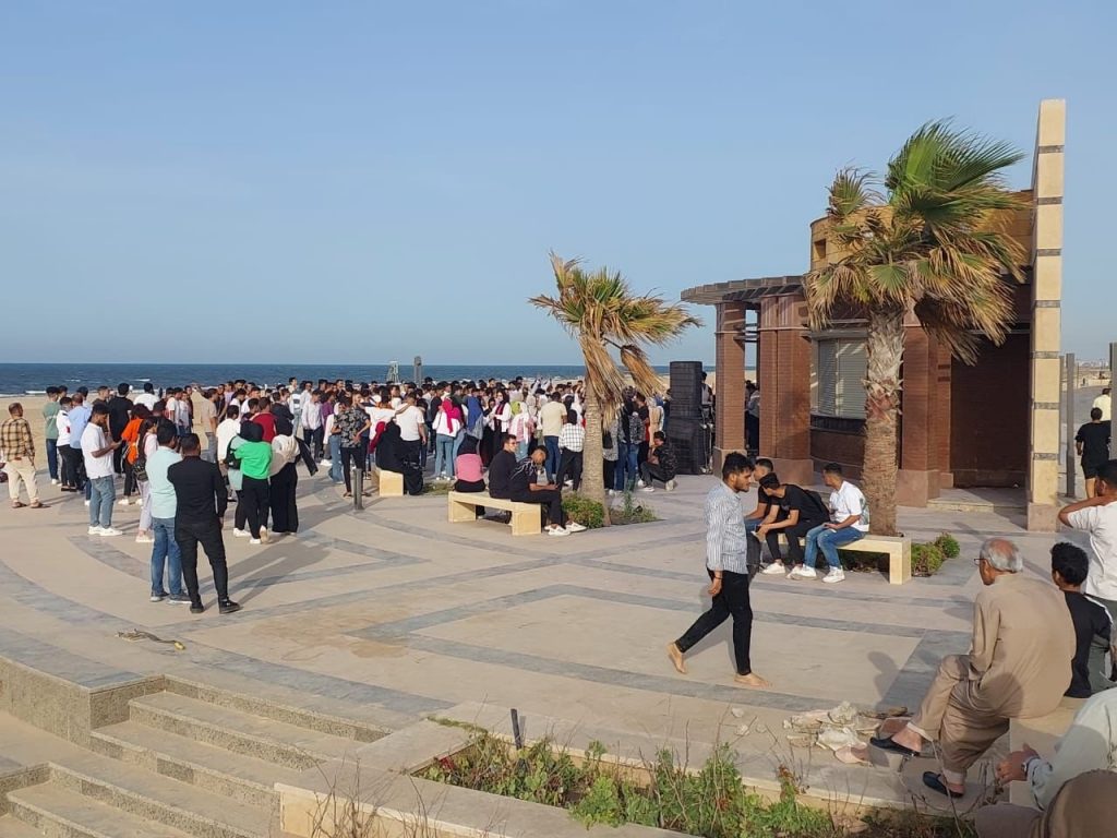 الإسكان: وفود طلابية تزور مدينة المنصورة الجديدة وتتفقد مشاريعها 1 elaosboa812901686310503