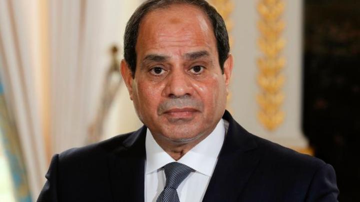الرئيس السيسي يوجه بتشكيل لجنة لتقييم الموقف بشأن نقل المقابر بمنطقة السيدة نفيسة والإمام الشافعي 1 img 629b96e1086531686592744