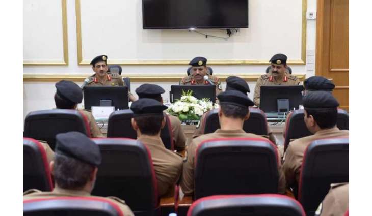 مدير الأمن العام السعودي يبحث استعدادات قوات أمن الحج في تأمين ضيوف الرحمن 1 pic 1565797805 ae2ae1686077222
