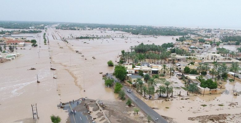 صحيفة عمانية: التغير المناخي نتيجة ثانوية لعقود من التجاوزات الصناعية والاستهلاكية 1 topic5493751686117604