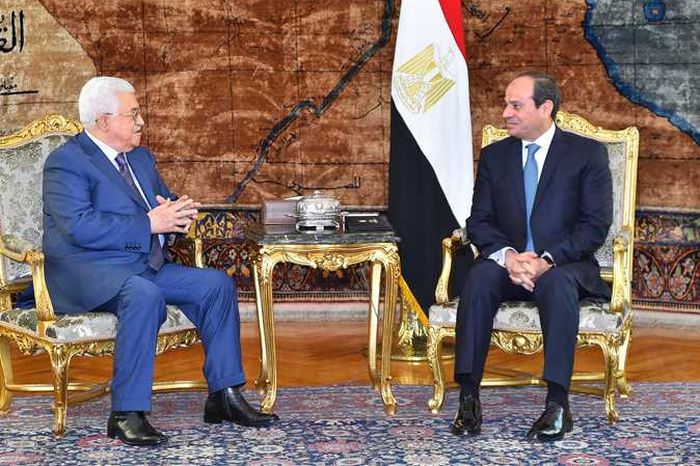 الرئيس السيسي يهنئ الملك تشارلز الثالث بذكرى العيد القومي 1 الرئيس السيسي وأبو مازن 1668608639 01687156744