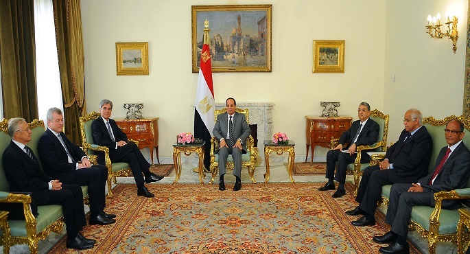 الرئيس السيسي يبحث سبل توسيع وتعميق أنشطة شركة الخطوط الملاحية الفرنسية العالمية في مصر 1 السيسى يستقبل رئيس شركة سيمينس1687371004