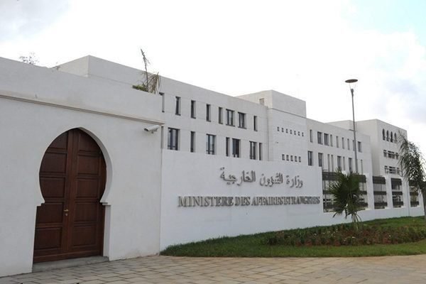 الجزائر تدين الهجوم الإرهابي على مدرسة ثانوية بأوغندا وتدعو إلى تجفيف منابع الإرهاب 1 خارجية 11687035125