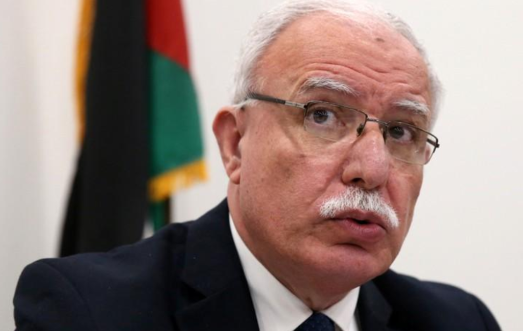 وزير فلسطيني يُطالب بتشكيل لجنة دولية تعني باستعادة حقوق العمال المُحتجزة لدى إسرائيل 1 رياض مالكي