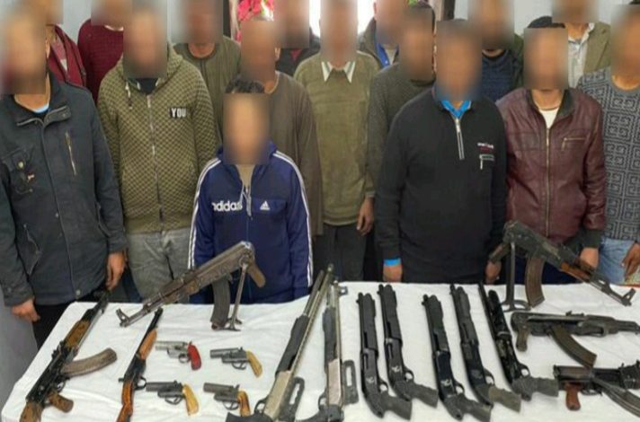 حملة أمنية بأسيوط لضبط المواد المخدرة والأسلحة النارية غير المرخصة والهاربين من الأحكام 1 ضبط متهمين من حائزي المخدرات1686047762