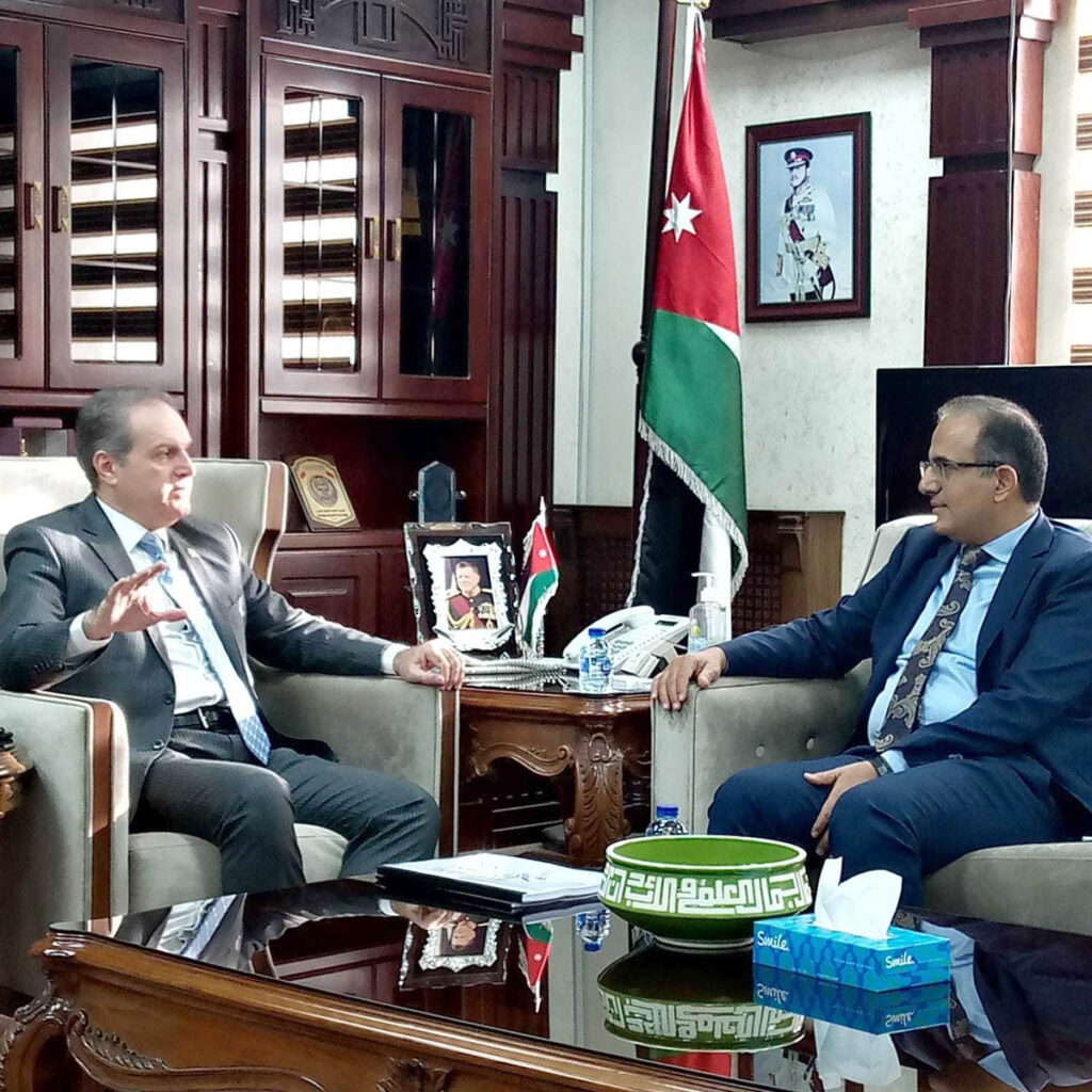 العراق واليمن يبحثان تفعيل بروتوكول مشترك لتطوير التعاون العلمي 1 الأردن واليمن