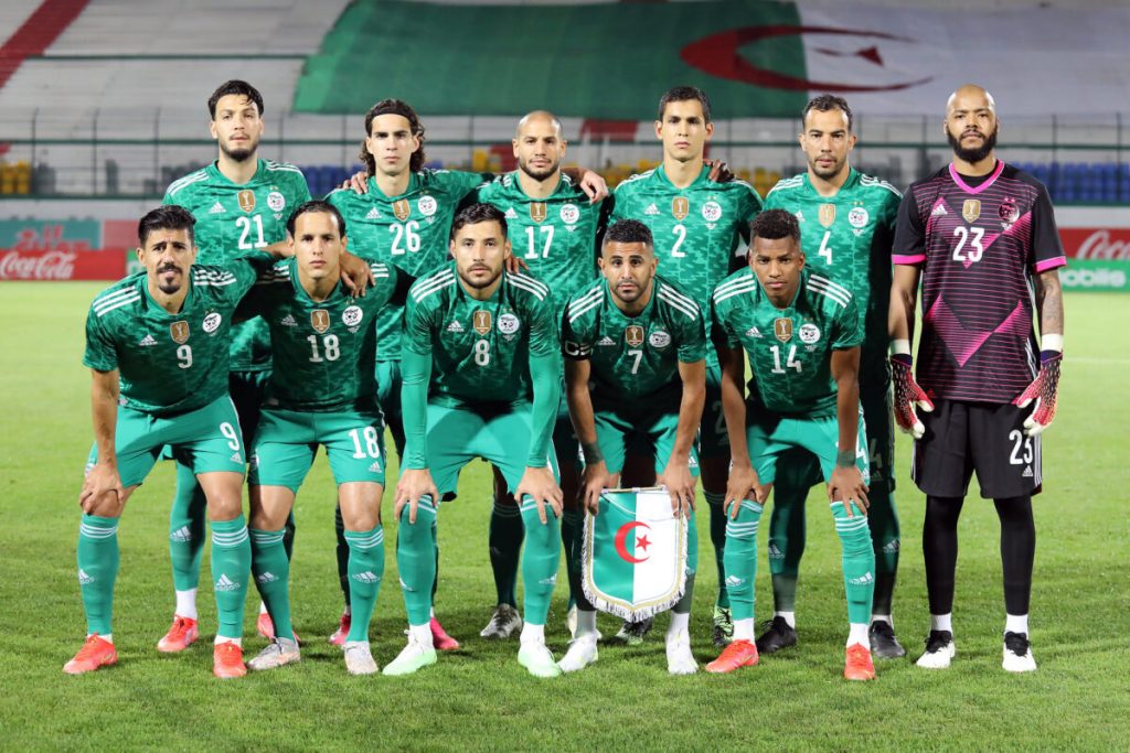 المنتخب الجزائري لكرة القدم يحافظ على المركز الـــ 33 عالميا والرابع إفريقيا 1 الخضر5551689897844