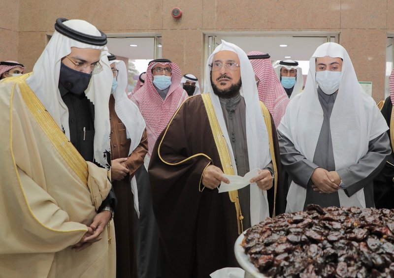وكيل الأزهر: خدمة كتاب الله شرف عظيم والإقبال على الأروقة الأزهرية ترجمة لثقة الناس وجهود الإمام الأكبر 1 وزير الإسلامية لمنسوبي الجوف خدمة المساجد والدعوة إلى الله شرف1690214463