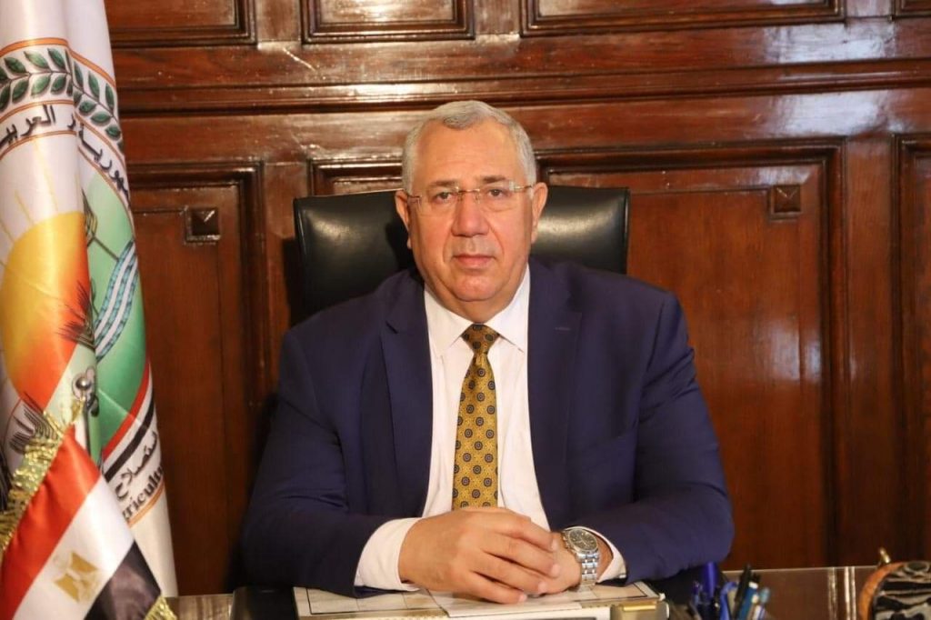 وزير الزراعة يؤكد على ضرورة إعادة النظر في دور التعاونيات الزراعية وتوسيع نطاقها وخدماتها 1 136981601 1828546620657028 4235933347835521518 o1690715823