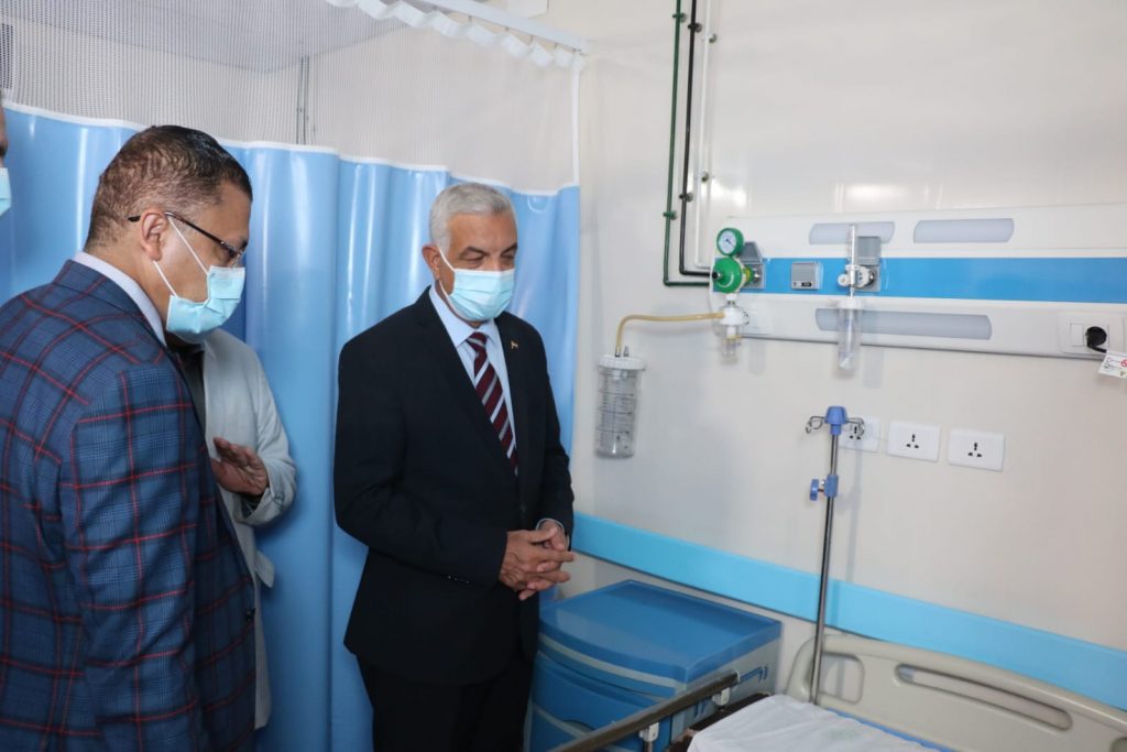 رئيس جامعة المنوفية: نسعى لتحويل مستشفى الأورام بالجامعة إلى معهد قومي 1 19 2021 637655749630791476 791688300403