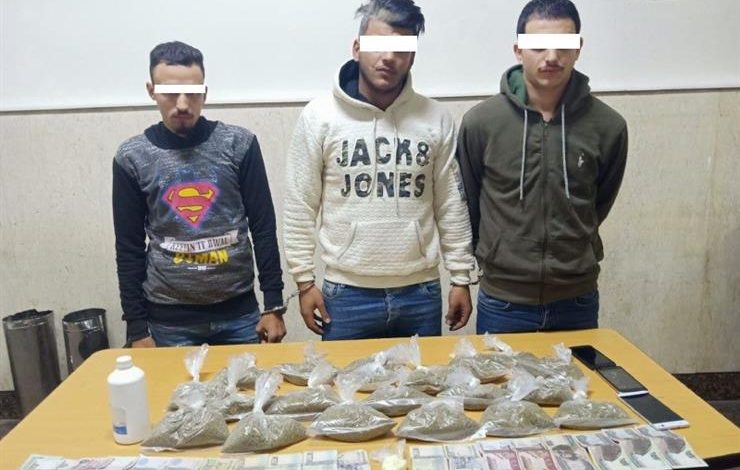 ضبط 3 أشخاص بحوزتهم كمية من المواد المخدرة قبل ترويجها بالقاهرة 1 2018 12 17 12 35 59 5111688639643