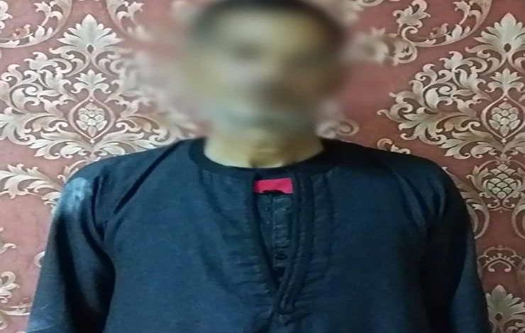 ضبط أحد الأشخاص بسوهاج لقيامه بالنصب على المواطنين بدعوى تعيينهم بالجهات الحكومية 1 2019 10 12 13 15 55 1971690365063
