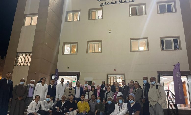 213949 الوفد البرلماني من لجنه الصحة بمجلس النواب يزور الاقصر (1)1688566444