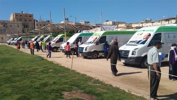 الصحة: قافلة شمال سيناء تستقبل 1615 مواطنًا وتجري 81 جراحة خلال يومين 1 221689346923
