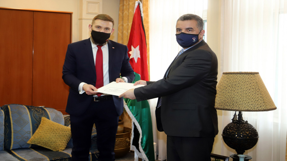 السفير الروسي لدى مينسك: الحشد العسكري البولندي على حدود بيلاروسيا "تحضيرات لأعمال عدوانية" 1 603cf0e38e4851690050064