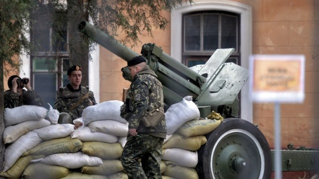 الأركان الأوكرانية: قواتنا شنت 15 غارة على مراكز تمركز روسية خلال الـ24 ساعة الماضية 1 7052301690265583