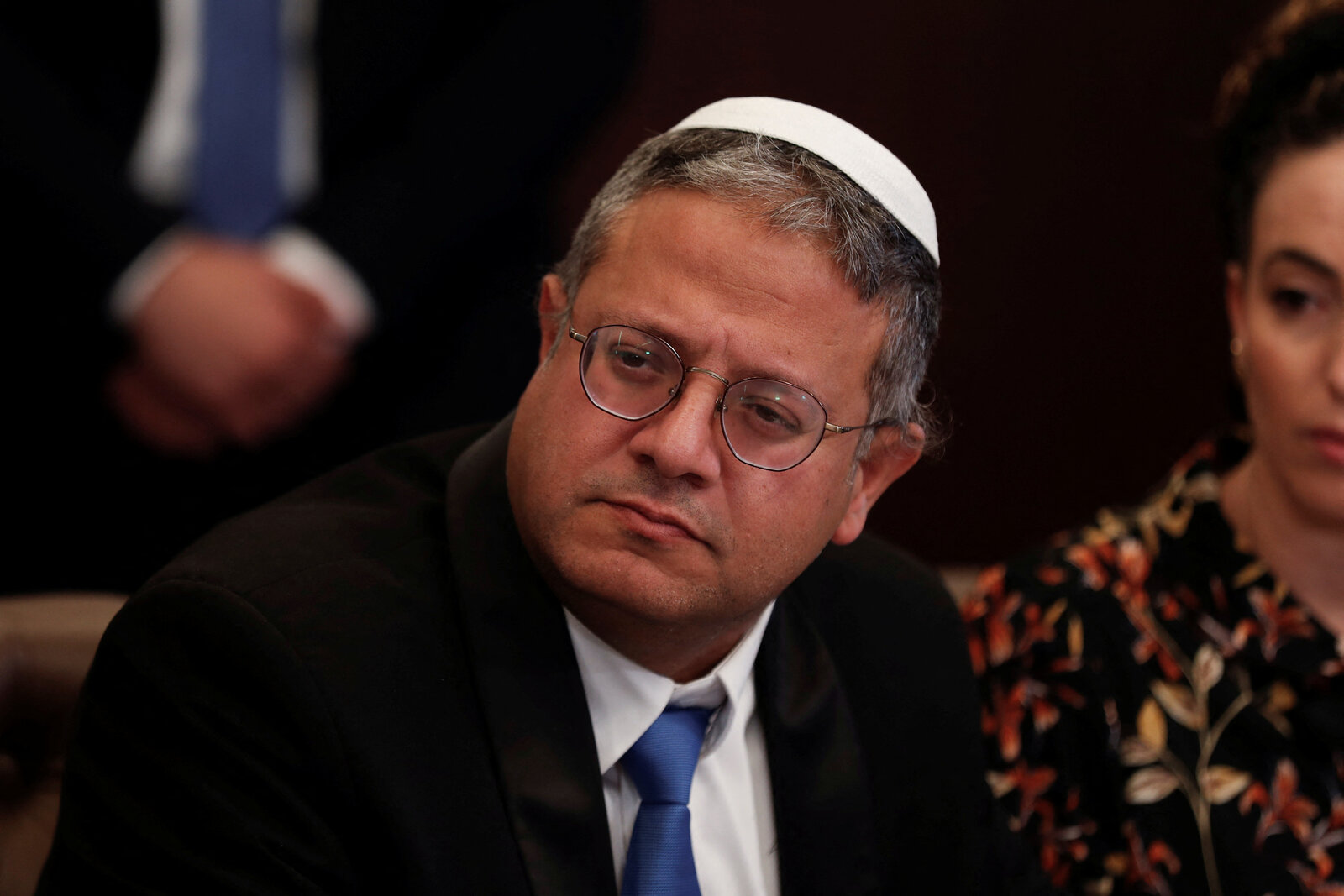 وزير الأمن القومي الإسرائيلي المتطرف يقود اقتحام المستوطنين للمسجد الأقصى فيما تسمى بـ "ذكرى خراب الهيكل" 1 Israeli Minsiter Ben Gvir 16001690437483