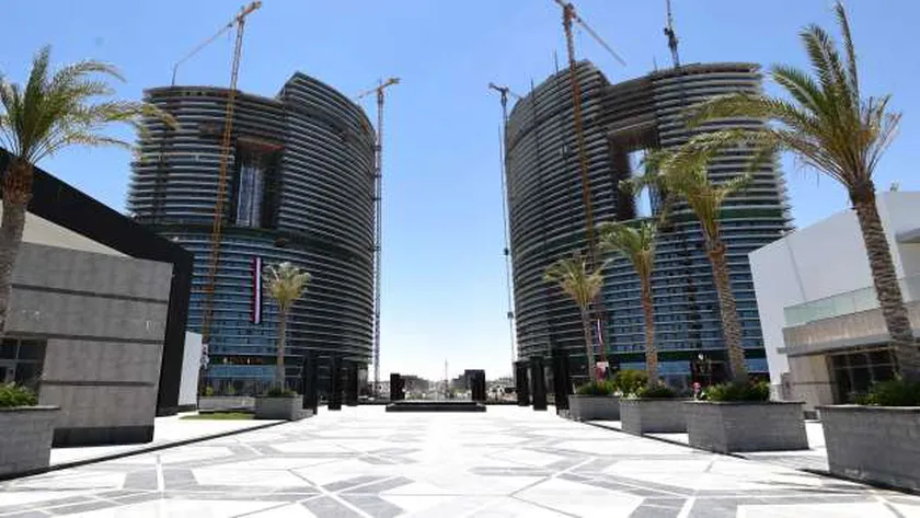  الإسكان: افتتاح أحدث الميادين المنفذة بمدينة الشروق.. واستكمال تطوير الطرق 1 image 461688546223