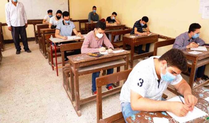 غدا.. طلاب الثانوية العامة يؤدون الامتحان في مواد الجيولوجيا والعلوم البيئية والتفاضل والتكامل وعلم النفس والاجتماع 1 امتحانات الثانوية العامة ـ أرشيفية1688801164