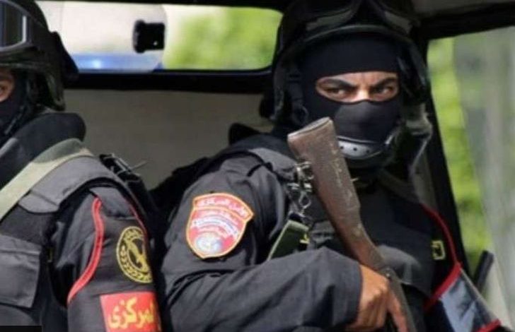 ضبط سيدة تخصصت في سرقة متعلقات السيدات حال تواجدهن داخل المتاجر بالقاهرة 1 قوات الشرطة 1589795593 01688202543