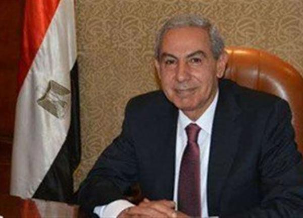 وزير الصناعة: استمرار فرض رسم صادر على أتربة ومساحيق ورقائق من زنك بواقع 5 آلاف جنيه للطن لمدة عام 1 وزير الصناعة1689420003