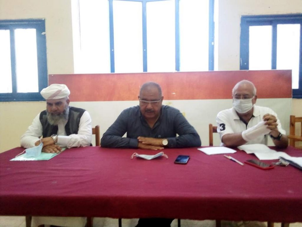 وكيل تعليم مطروح يبحث استعدادات المديرية لاستقبال العام الدراسي الجديد 1 وكيل تعليم مطروح خلال اجتماعة بمديري المدارس الفنية إيجاد ليات جديدة لتطوير التعليم الفني 1599997630 01693206123