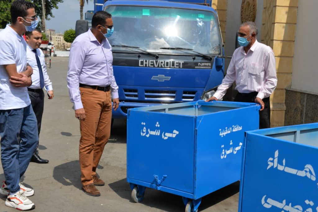 محافظ الدقهلية: بدء تنفيذ المرحلة الرابعة لمنظومة الكباسات لتفريغ صناديق القمامة الجديدة أوتوماتيكيا بالسيارات 1 128004 WhatsApp Image 2020 09 22 at 21690911183