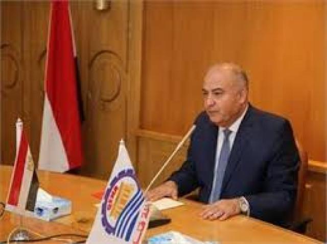محافظ قنا يوافق على تقسيط قيمة مقايسة توصيل المياه للمستثمرين 1 163968614852540381692644583