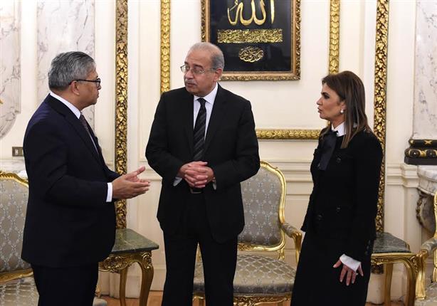 رئيس التمثيل التجاري يبحث مع سفير اندونيسيا بالقاهرة تعزيز العلاقات الاقتصادية المشتركة 1 2017 4 11 19 27 40 921692201063