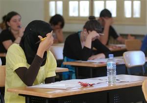 طلاب الثانوية العامة يؤدون امتحانات الدور الثاني في اللغة الأجنبية الثانية والتربية الوطنية 1 2019 7 16 22 6 51 6771692532983