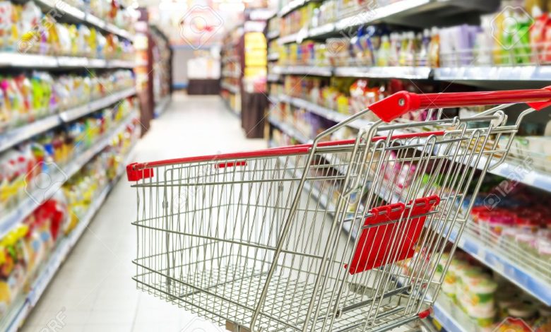 34987818 supermarché intérieur vide rouge panier 1691262363