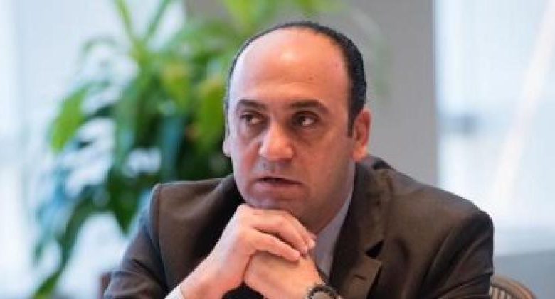 قرار جمهوري بتجديد تكليف عمرو عادل إبراهيم بالقيام بأعمال رئيس هيئة الرقابة الإدارية لمدة عام 1 5359451693324386