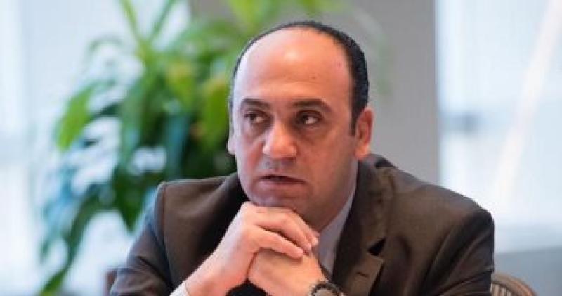 قرار جمهوري بتجديد تكليف عمرو عادل إبراهيم بالقيام بأعمال رئيس هيئة الرقابة الإدارية لمدة عام 1 5359451693324386