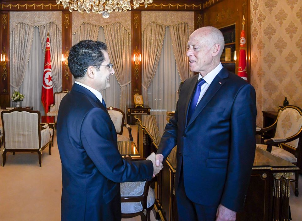 "الجمهورية" تبرز تأكيد الرئيس بأن أعمال التطوير والتنمية ترتسم على كل شبر من أرض مصر 1 5e5bda611a72711692245943