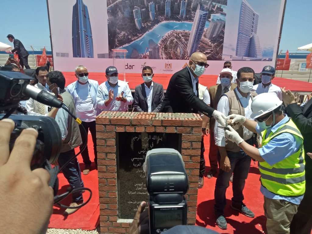 "الإسكان": أبراج الداون تاون بالعلمين نموذج على التعاون الصيني المصري في إطار "الحزام والطريق" 1 7591693318687