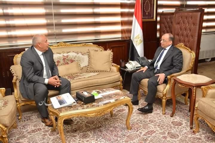 وزير التنمية المحلية يتابع مع محافظ الوادي الجديد مشروعات الخطة الاستثمارية و"حياة كريمة" 1 FB IMG 15851275196171692643443