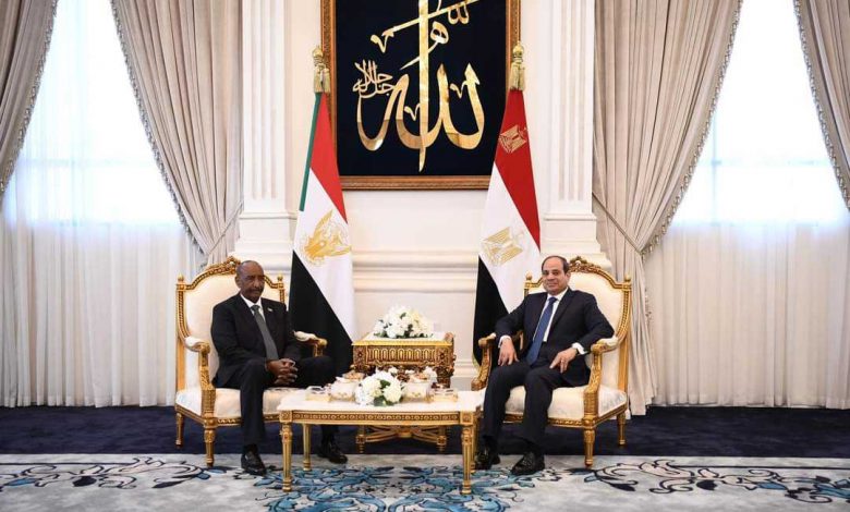 الرئيس السيسي للبرهان: موقف مصر ثابت لدعم أمن وإستقرار السودان لوحدة وسلامة أراضيه 1 FB IMG 16933149750771693316226