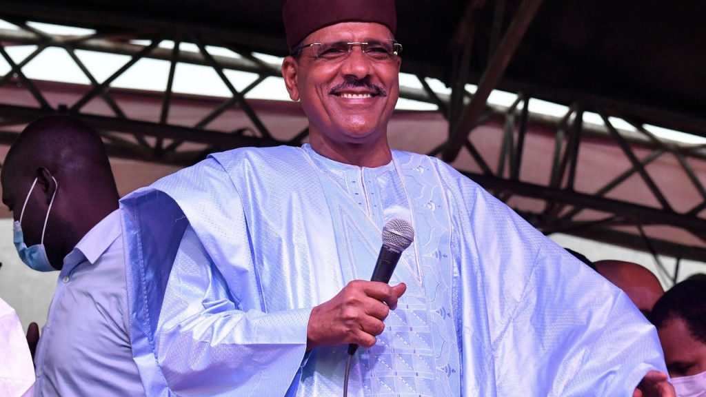 فرنسا تؤكد دعمها الكامل لرئيس النيجر المنتخب محمد بازوم وحكومته 1 Niger Bazoum1691237703