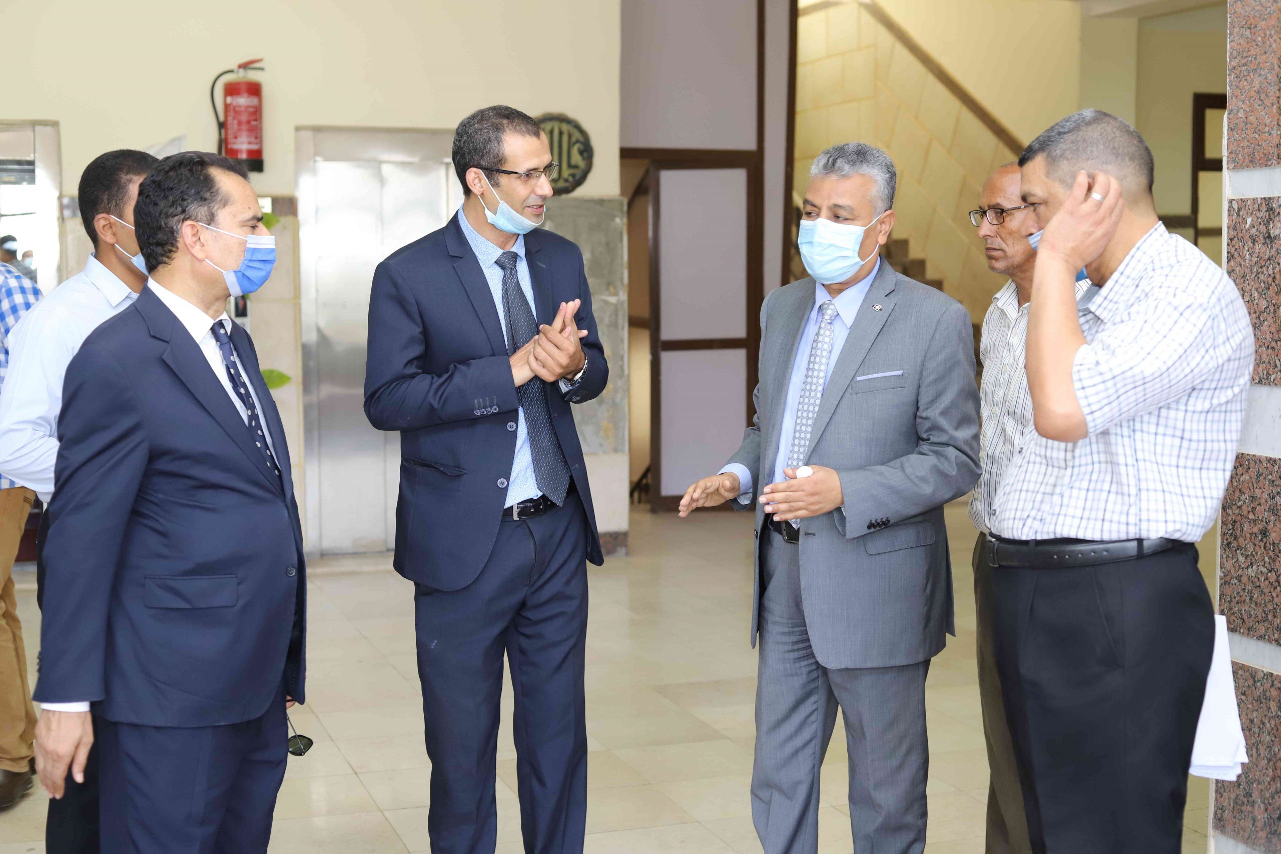 رئيس جامعة جنوب الوادي يؤكد اهتمام الجامعة بالأنشطة الطلابية لدورها في صقل مهارات الطلاب 1 a 11693223343 scaled