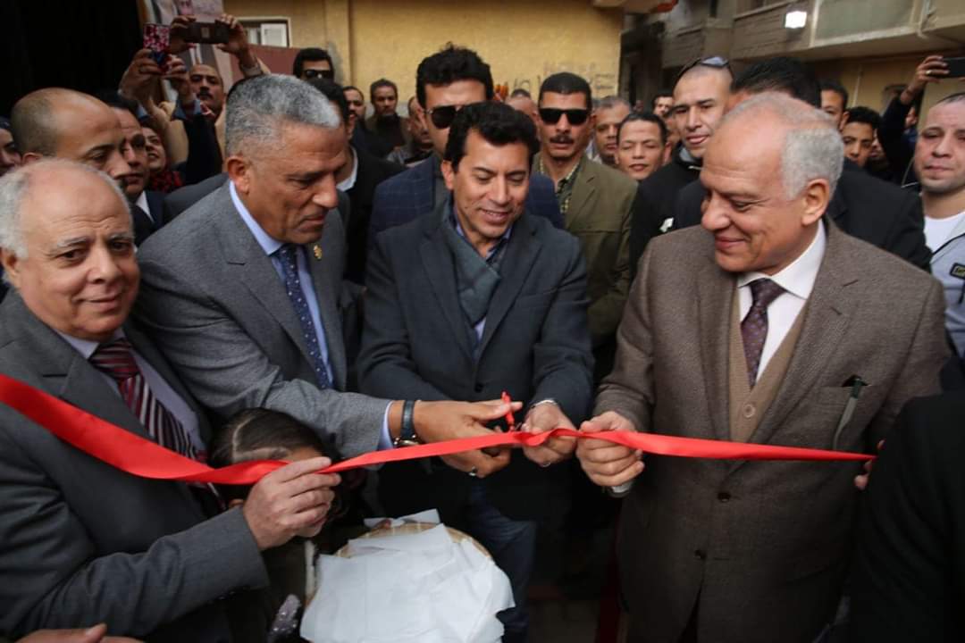 وزير الرياضة ومحافظ الجيزة يفتتحان عددا من المشروعات داخل مركز الشباب الدولي بكفر طهرمس 1 fb img 15793682458631691239624