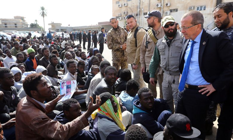 الأمم المتحدة تجدد الدعوة لحماية اللاجئين والمهاجرين على الحدود التونسية 1 libya refugees detention united nations gettyimages 643426990 3a1690960623