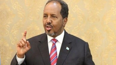 اتحاد المرشحين يحذر الحكومة الصومالية من تفكيك وحدة البلاد1693221784