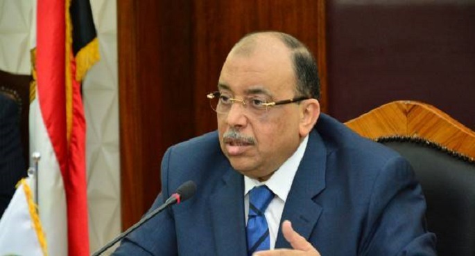 وزير التنمية المحلية يتابع مع محافظي الشرقية والمنيا بدء تشغيل المجمعات الحكومية بقرى "حياة كريمة" 1 محمود شعراوي وزير التنمية المحلية1692549364