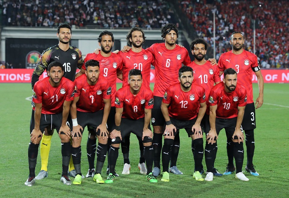 منتخب مصر يعلن قائمة المحترفين الأولية استعدادا لمواجهتي زامبيا و الجزائر الوديتين 1 منتخب مصر 71695633063