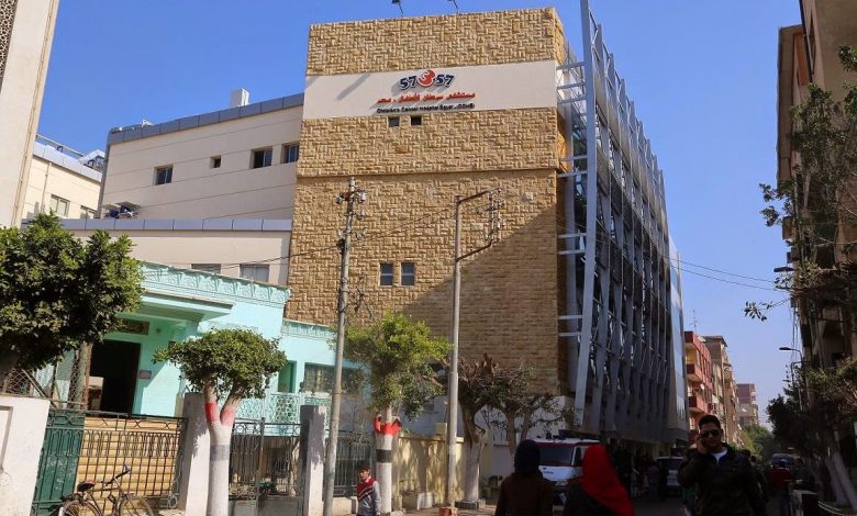 مدبولى يتلقي تقريرا يؤكد عمل مستشفى (57357) بطنطا بكفاءة عالية وتقديم الخدمات بالمجان 1 10923717 572640622878443 9179775655660435640 o1695643684