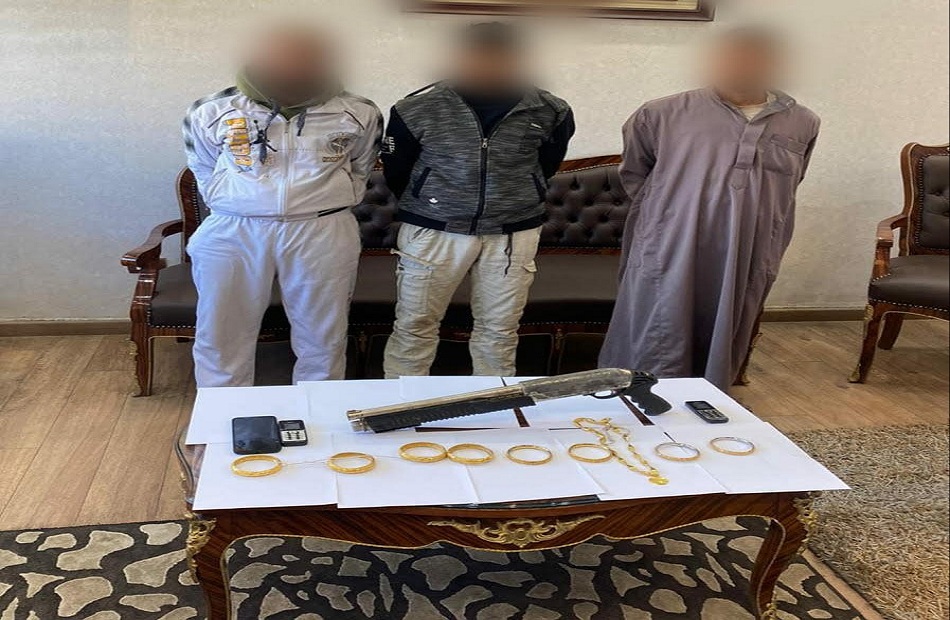 الداخلية تكشف ملابسات واقعة اختطاف طبيب بالجيزة وتنجح في تحريره وضبط مرتكبي الواقعة 1 19 2021 637456445220849100 841695098342