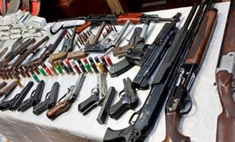 ضبط سلاح ناري وكمية من المواد المخدرة بحوزة عناصر تشكيل عصابي بالأقصر 1 19 2021 637562527112800419 2801695287703