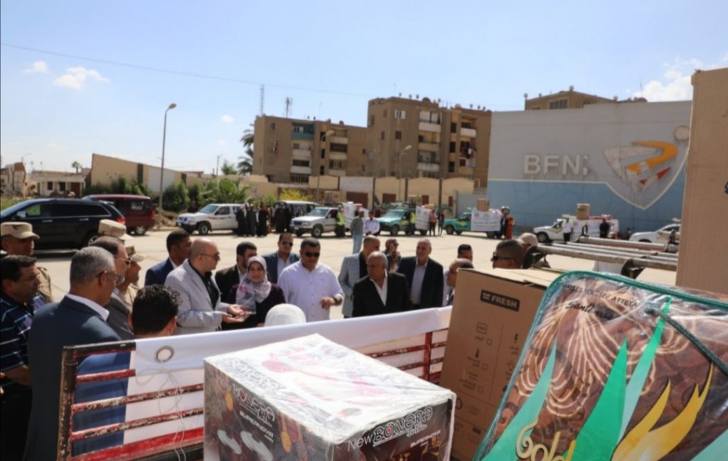 محافظ بني سويف : مبادرة "قطار الخير" تستهدف الفئات الأولى بالرعاية اجتماعا وصحيا 1 19 2022 638016243644462415 4461694521503