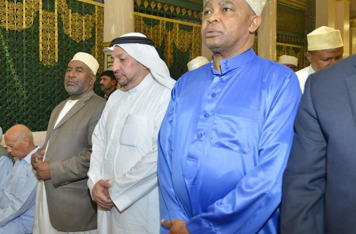 مفتي جمهورية القمر المتحدة يشكر الرئيس السيسي على التكريم في احتفالية المولد النبوي 1 1a9e1ade b15e 45a0 b9d1 05f406eb27fa1695911104