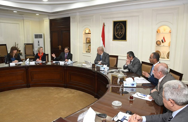 مسئولو الإسكان والبنك الأوروبي لإعادة الإعمار يستعرضون خطة التحول الأخضر بـ 6 أكتوبر 1 2020 637172749239734324 9731695630484